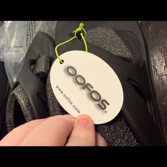 Sandals_&_Flip_Flops